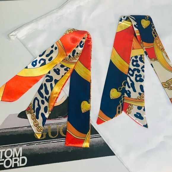 Silk Twilly Set One pair - Picture 3 of 4